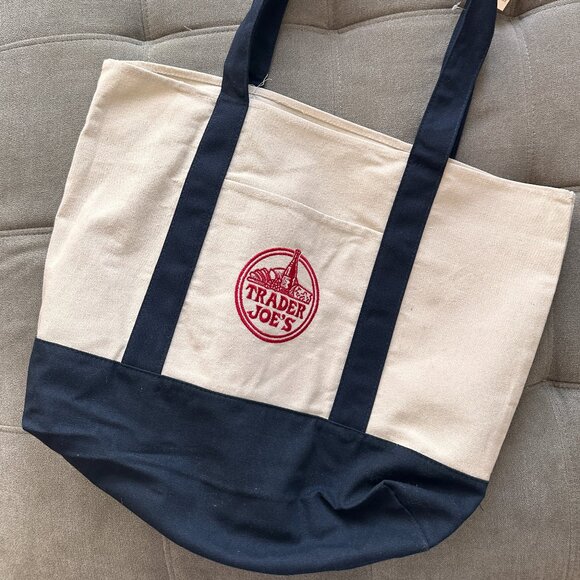Trader Joe's Canvas Tote Bag NWT - Picture 1 of 6